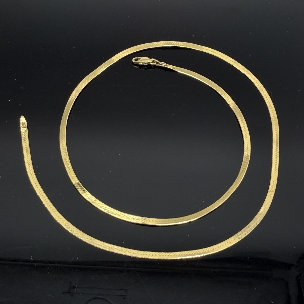 20" 14K Yellow Gold Italian 2.5mm Herringbone Chain Necklace 4.66g Has Kinks